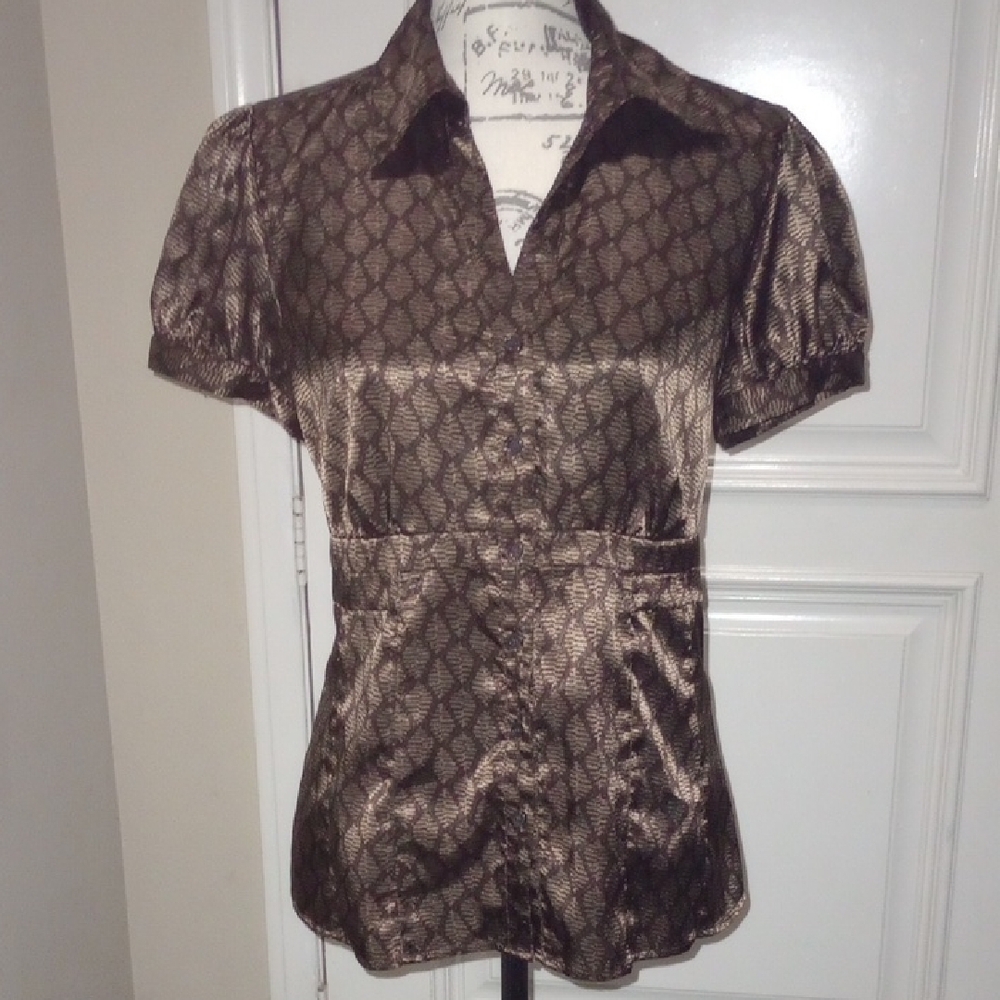 Apt 9 Brown Button Down Shirt with Notched Collar